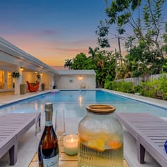 Almeria Fort Myers Oasis: Private Pool & Game Room